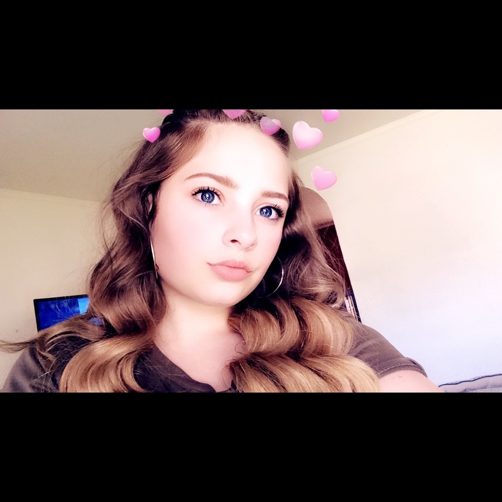 Meet your Posher, Madison